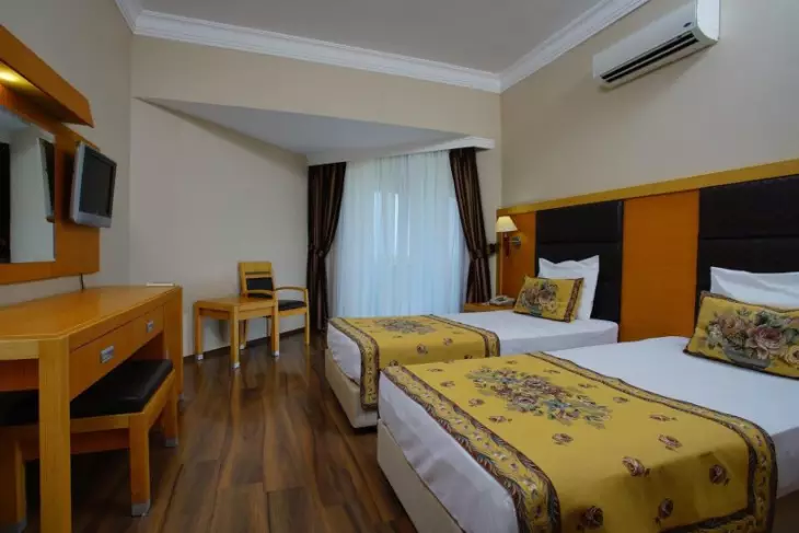 Standard Room Land Side