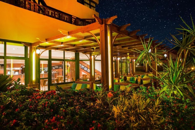 Hurghada utazás Pharaoh Azur Resort