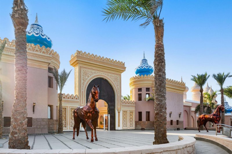 Hurghada utazás Pickalbatros Alf Leila Wa Leila Resort Neverland