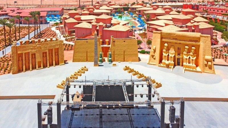 Hurghada utazás Pickalbatros Alf Leila Wa Leila Resort Neverland