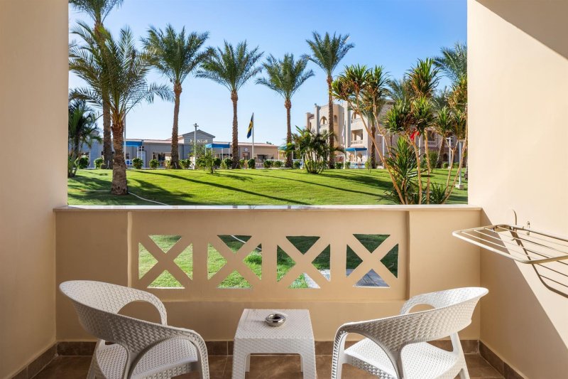 Standard Garden View Room