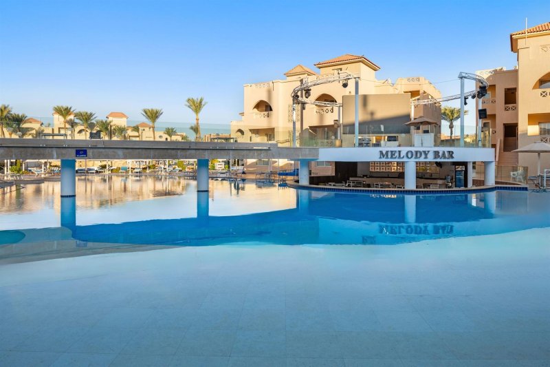 Hurghada utazás Pickalbatros Aqua Blu Resort
