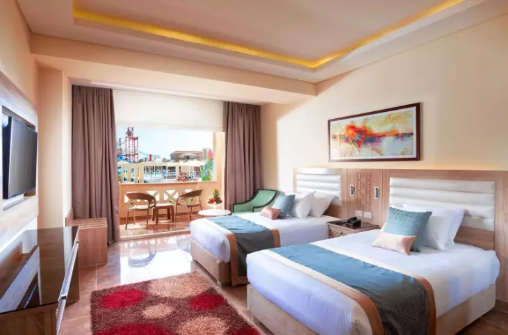 Standard Pool View Room