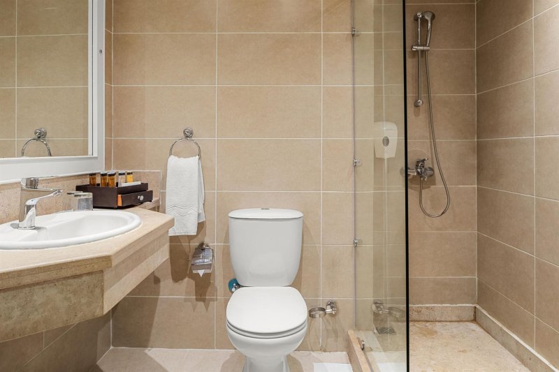 Standard Garden View Room