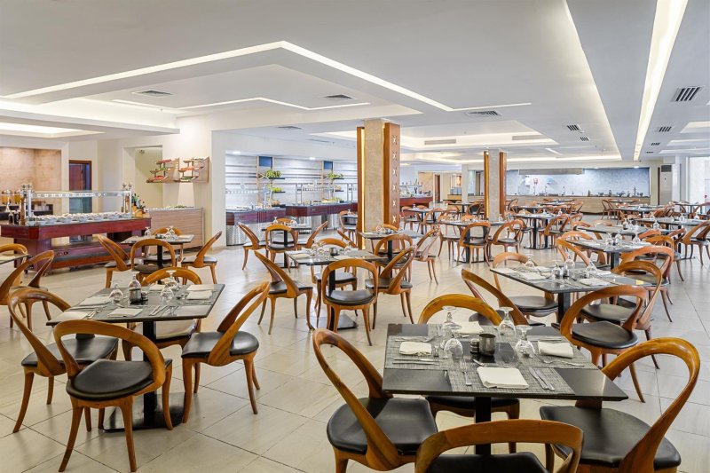 Hurghada utazás Pickalbatros Aqua Vista Resort