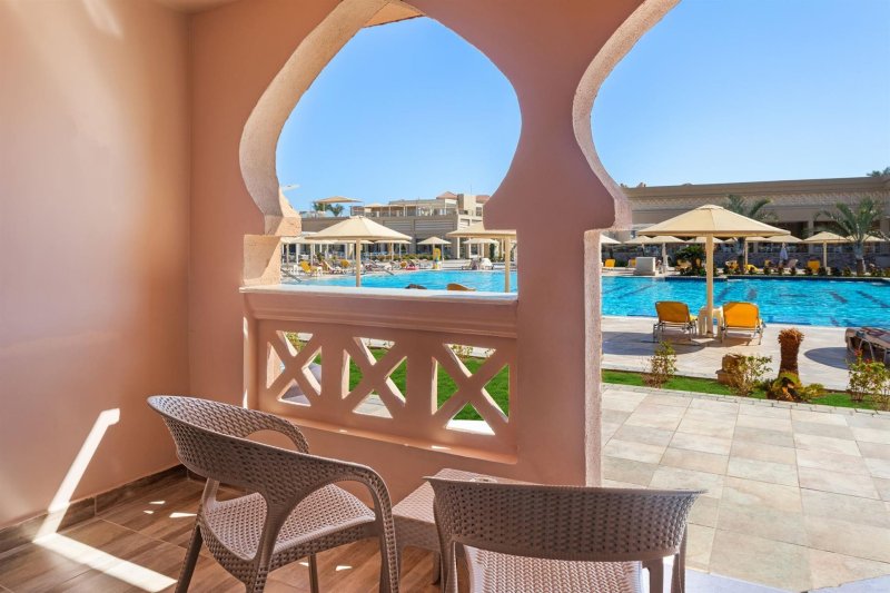 Standard Pool View Room
