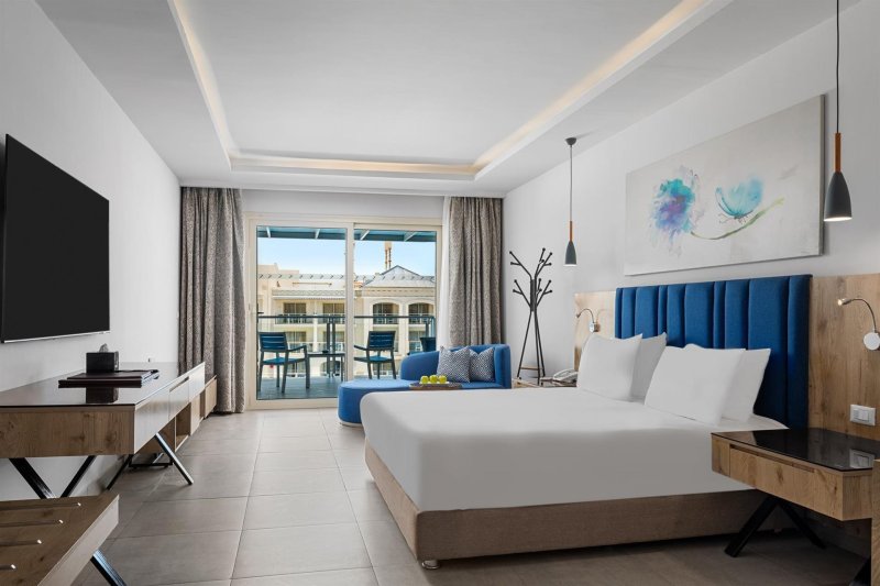 Premium Sea View Room