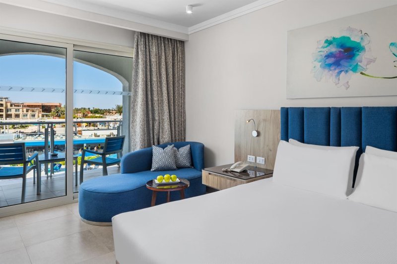 Deluxe Sea View Room