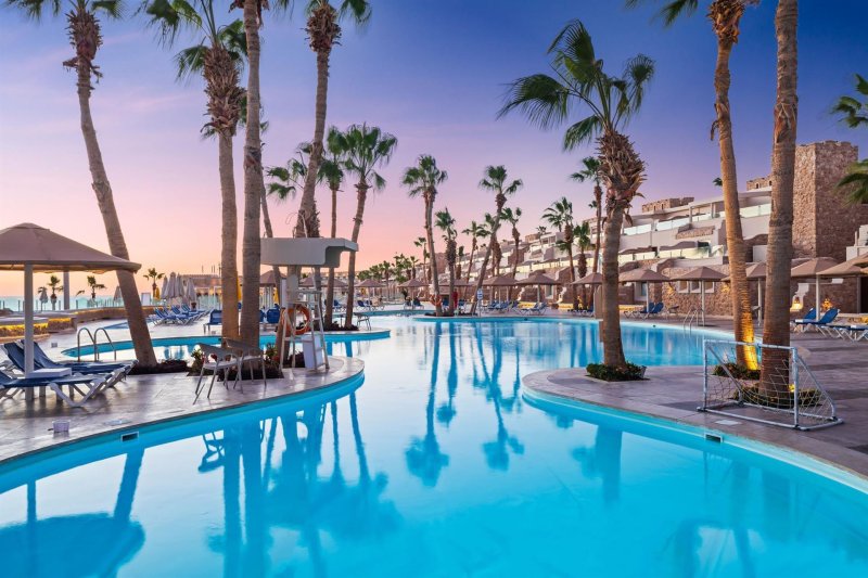 Hurghada utazás Pickalbatros Citadel Resort Sahl Hasheesh