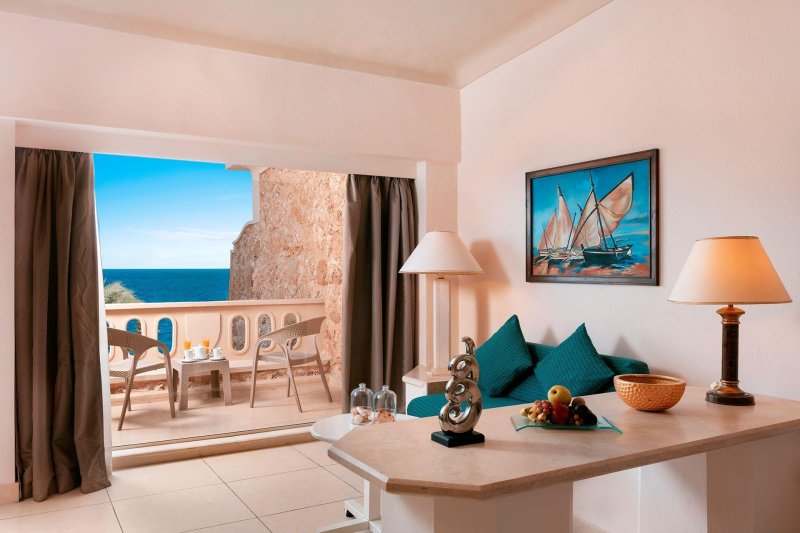 Standard Sea View Room