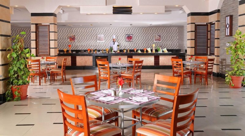 Hurghada utazás Pickalbatros Dana Beach Resort