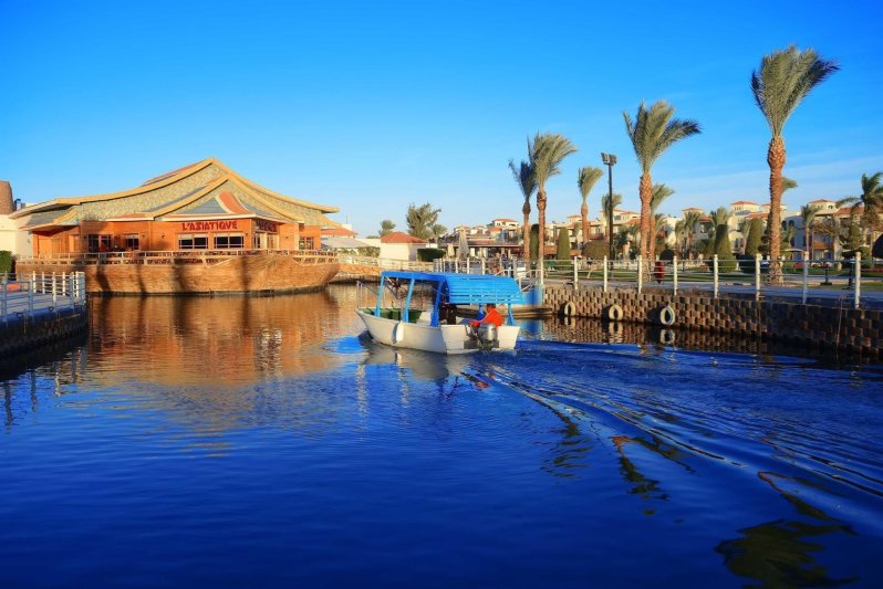 Hurghada utazás Pickalbatros Dana Beach Resort