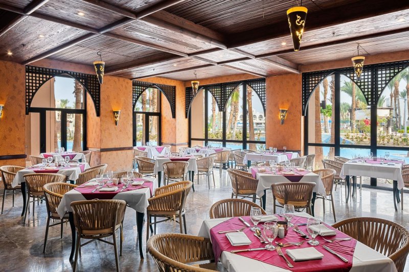 Marsa Alam utazás Pickalbatros Oasis Port Ghalib