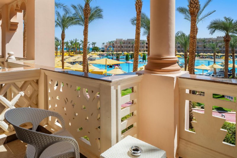 Standard Side Sea View Room