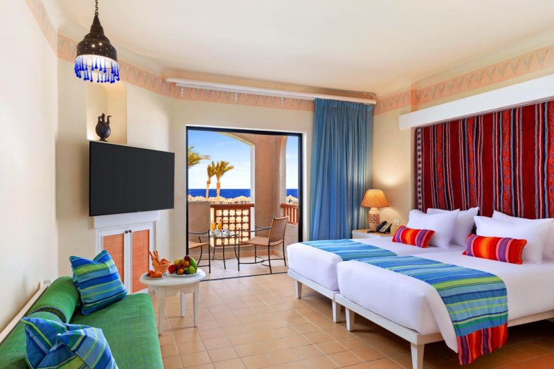 Family Interleading Garden View Room