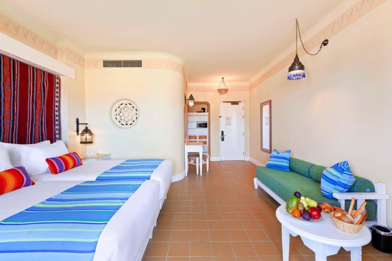 Family Interleading Sea View Room