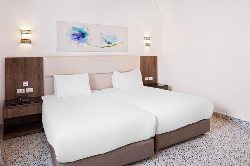 Family Deluxe Garden View Room