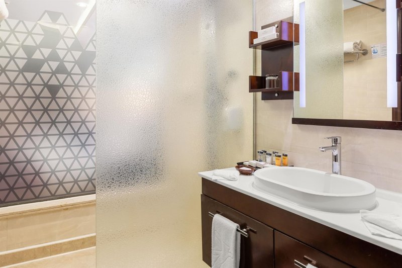 Deluxe Side Sea View Room