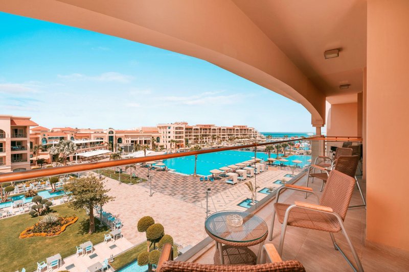 Junior Suite Pool View