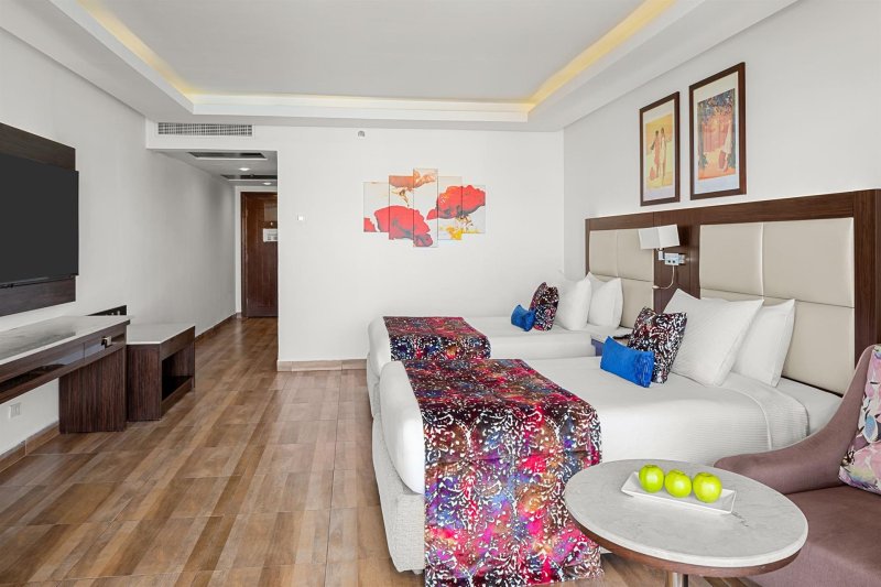 Deluxe Sea View Room