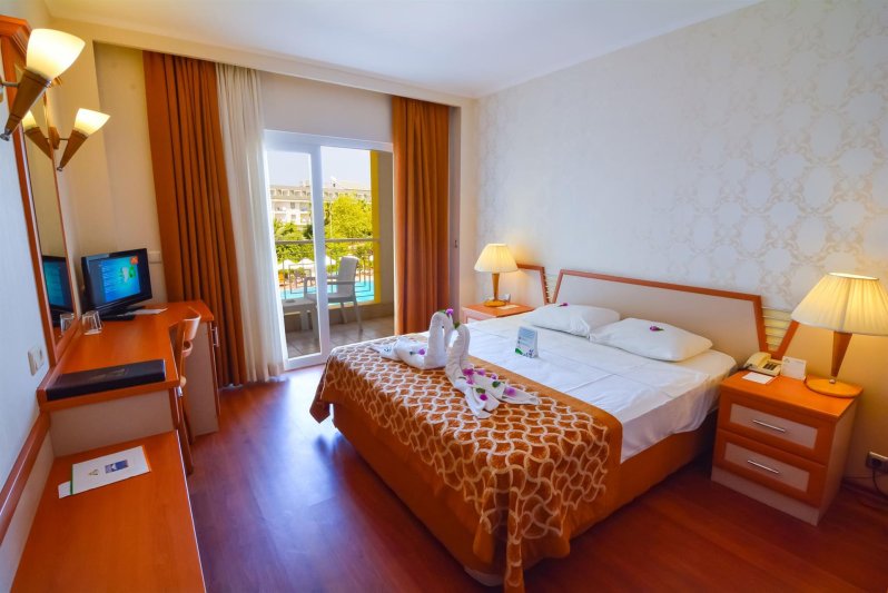 Standard Room Land View