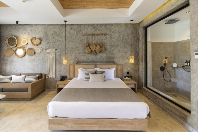 Tucana Jacuzzi Suite - Posh Club