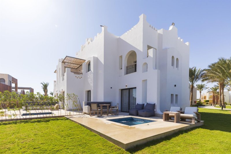 Junior Jacuzzi Suite Garden View - Posh Club