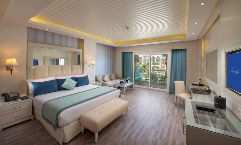 Premium Jacuzzi Suite