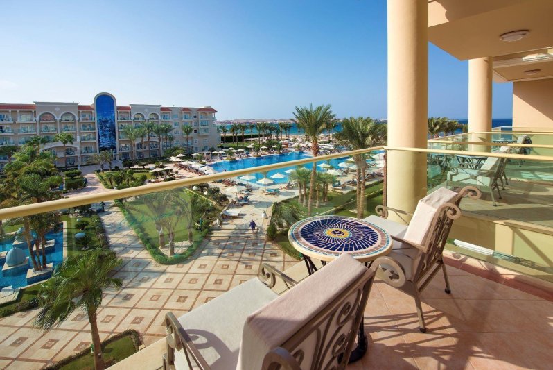 Premium Jacuzzi Suite