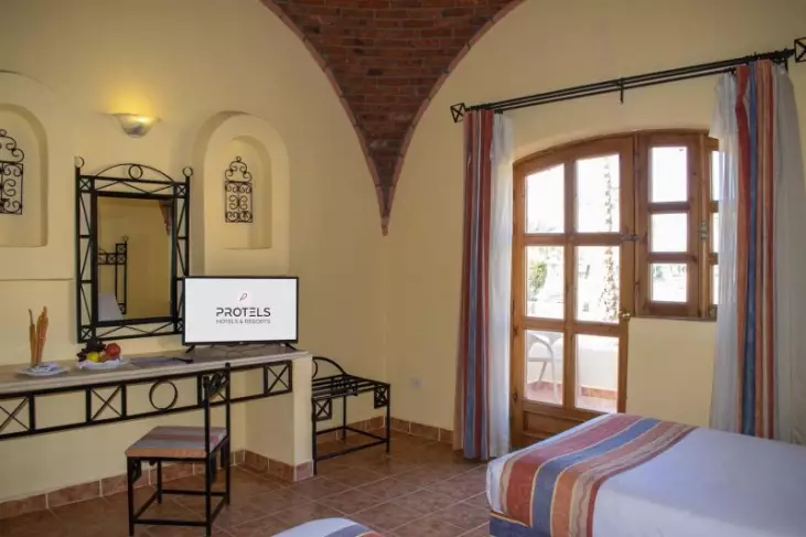 Promo Room
