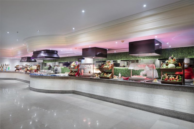 Hurghada utazás Pyramisa Sahl Hashesh Resort