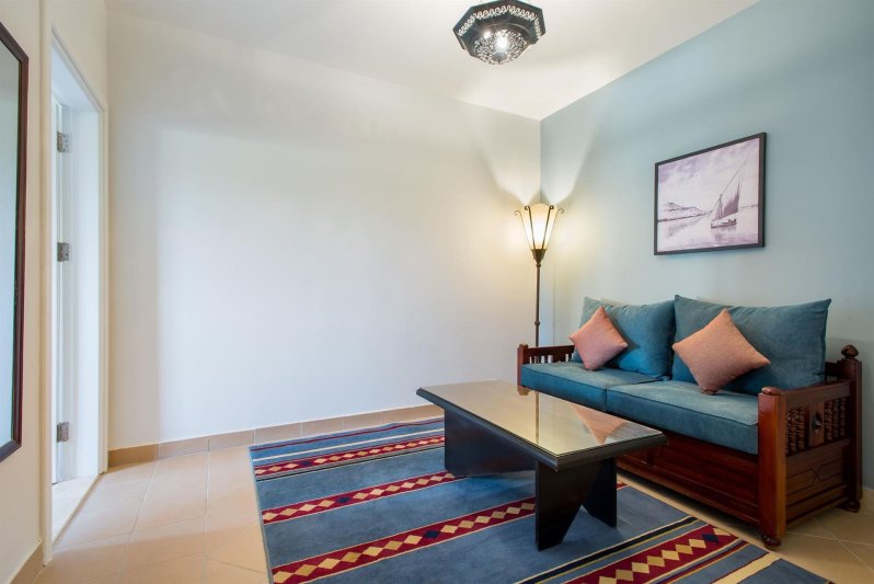 Family Room Garden View