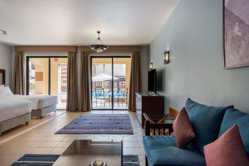 Junior Suite Pool View