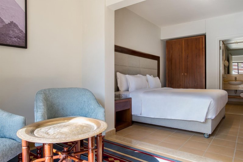 Superior Room Pool View