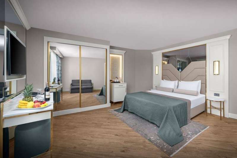 Deluxe Room Without Balcony