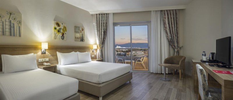 Ramada Resort Lara Antalya