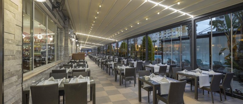 Antalya utazás Ramada Resort Lara