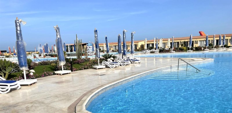 Hurghada utazás Rewaya Luxury Resort
