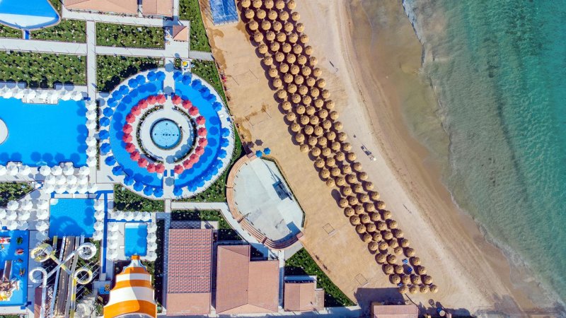 Hurghada utazás Rewaya Majestic Resort