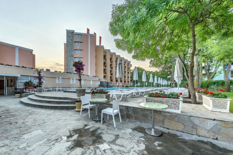 Napospart utazás Riva Park