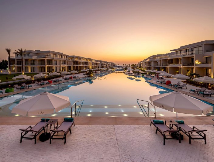 Hurghada utazás Rixos Premium Magawish Bay View