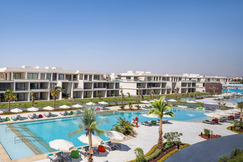 Hurghada utazás Rixos Premium Magawish Bay View