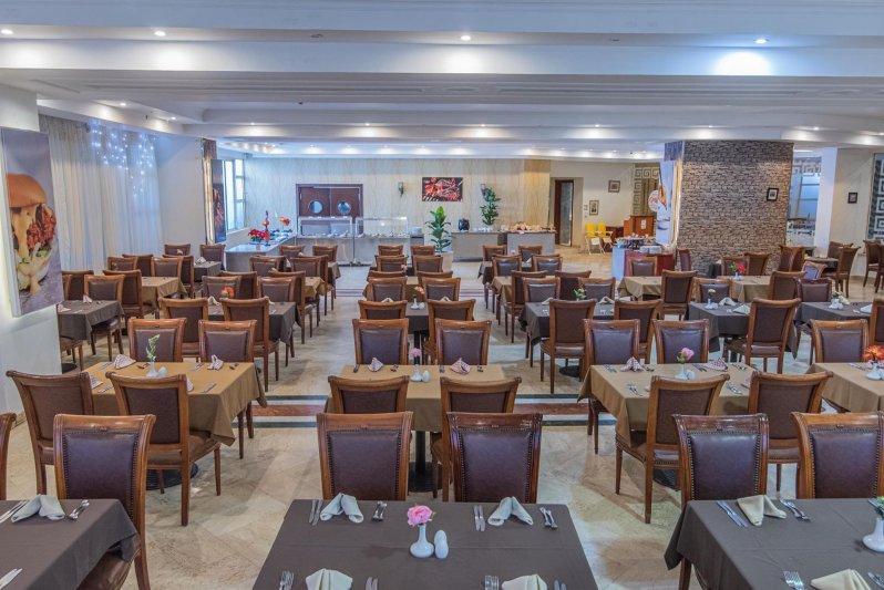 Hurghada utazás Roma Dexon Hotel & Aqua Park