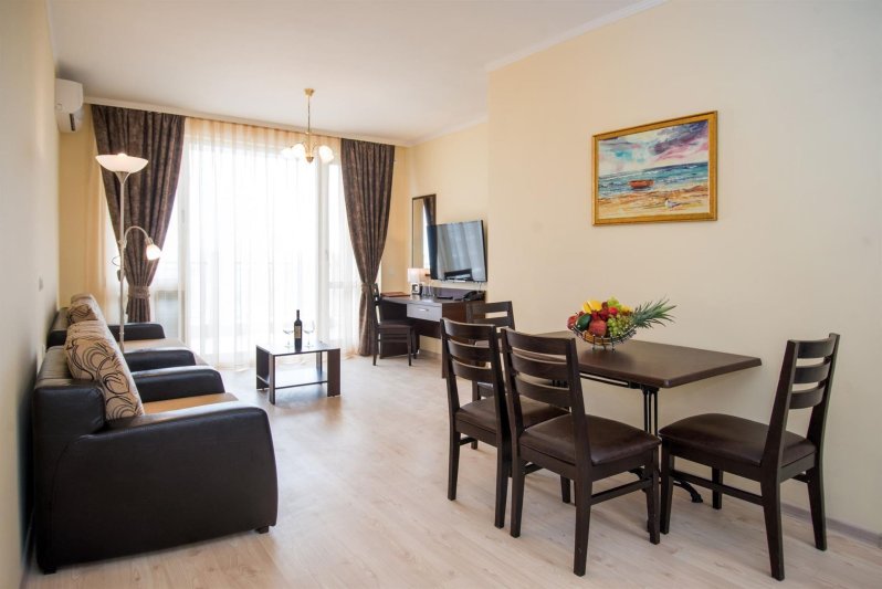 Rome Palace Deluxe Napospart
