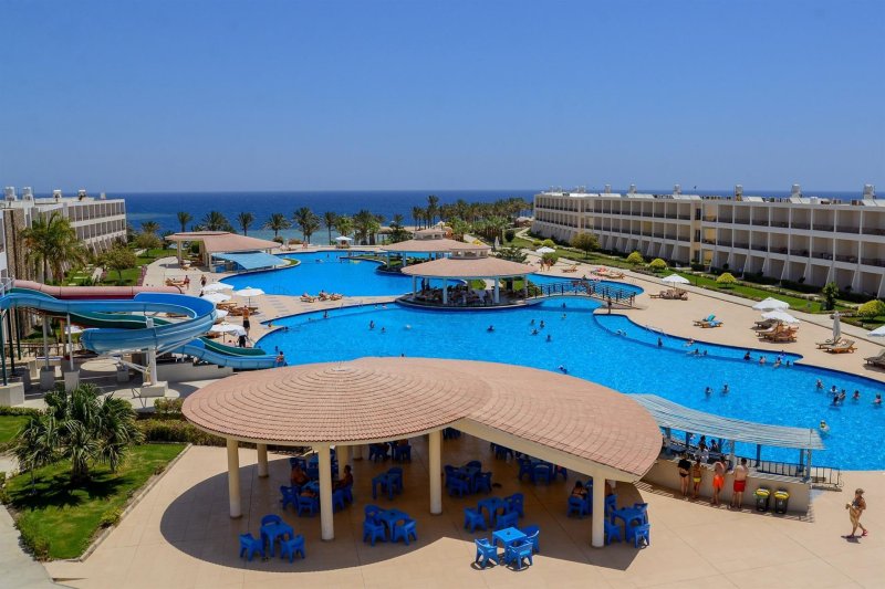 Marsa Alam utazás Royal Brayka Beach Resort