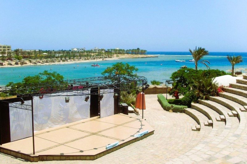 Marsa Alam utazás Royal Brayka Beach Resort