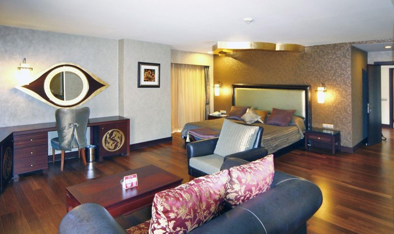 King Suite