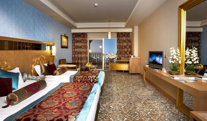 Superior Standard Room Side Sea View