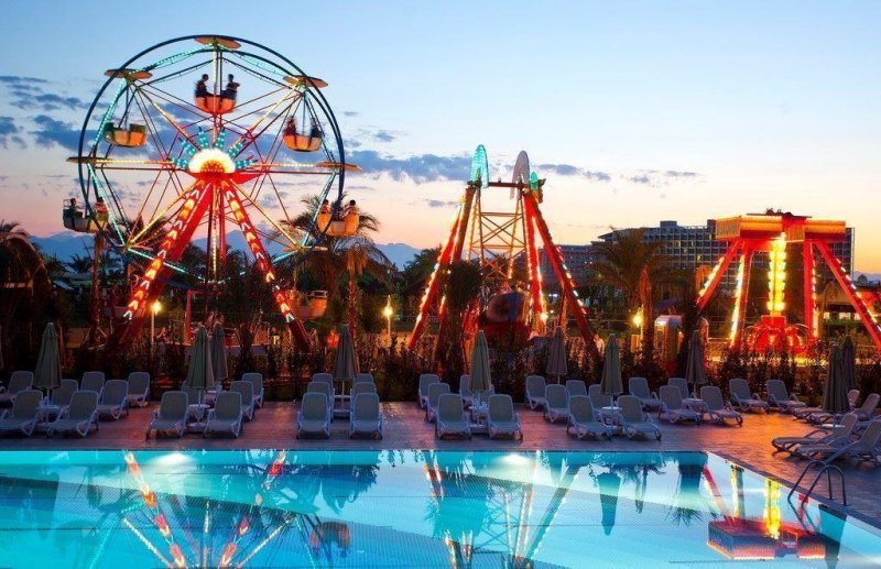 Antalya utazás Royal Holiday Palace