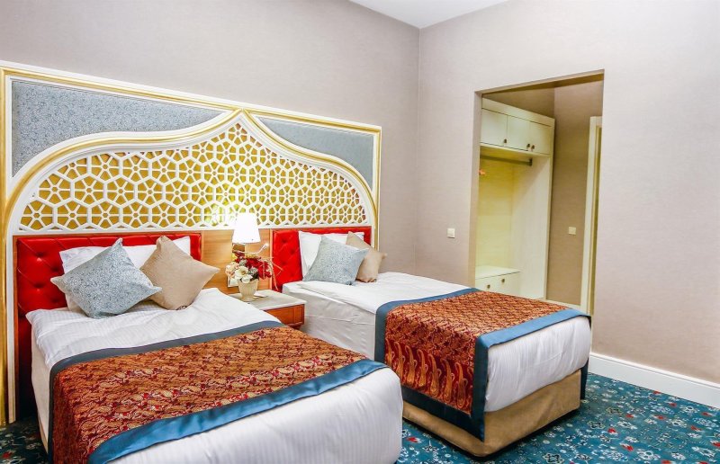 Family Room Land View